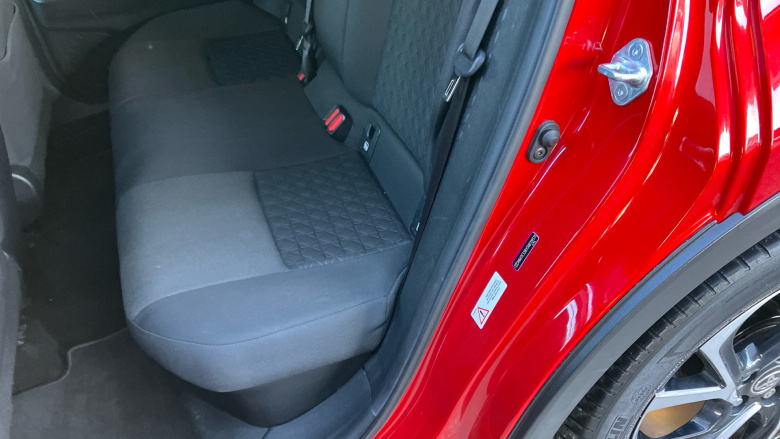 Toyota C-HR 1.8 Hybrid Design 5dr CVT Hybrid Hatchback